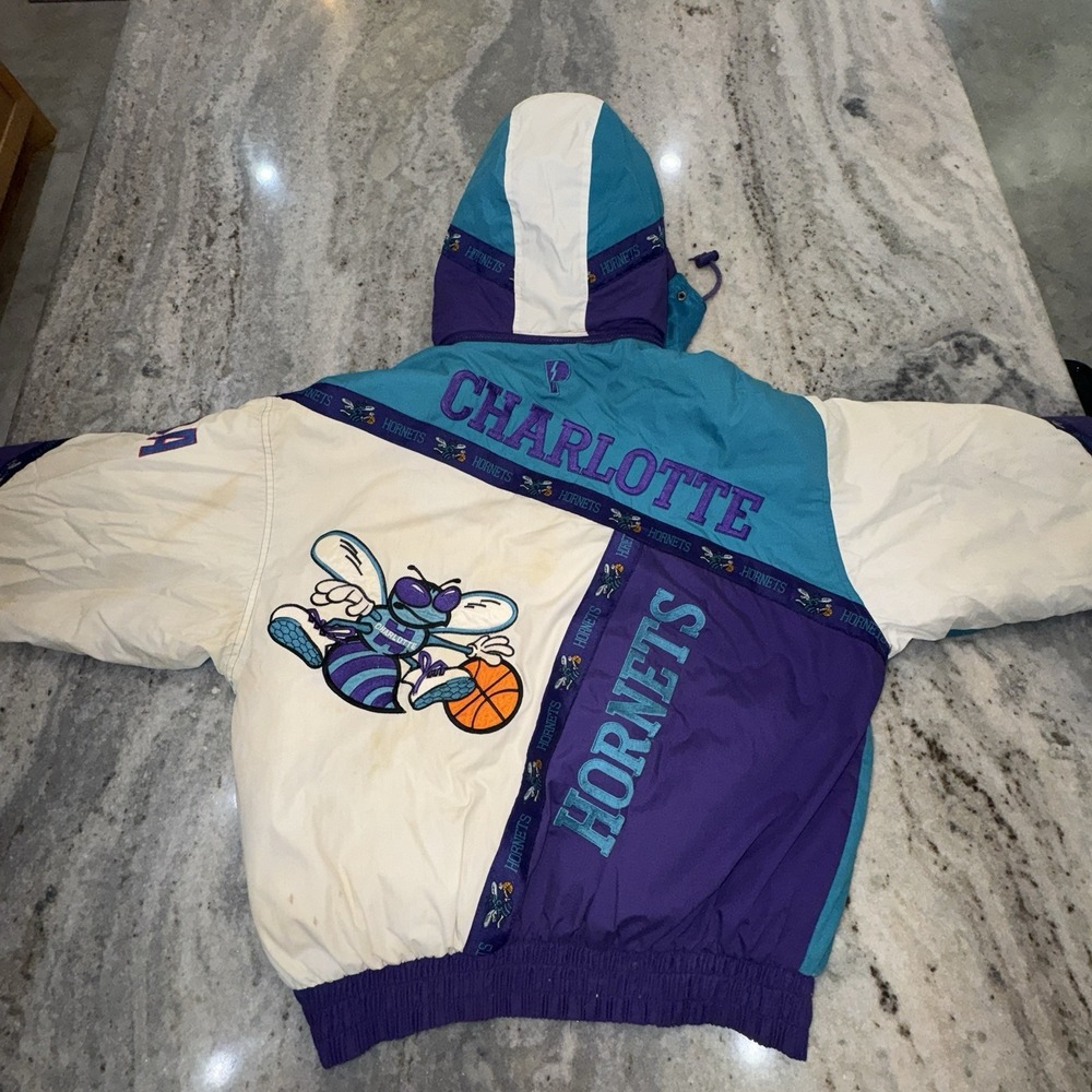 VTG Pro Player Charlotte Hornets Puffer Jacket Sz L Hooded Coat READ Full Zip